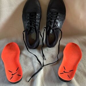 Men’s Black Nike Metcon Shoes Size 9